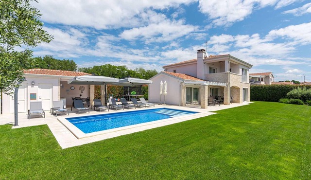 Amazing home in Deklici in Deklici