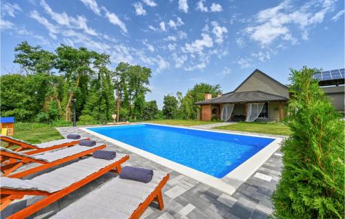 Amazing Home In Gornje Plavnice With Sauna in Gornje Plavnice