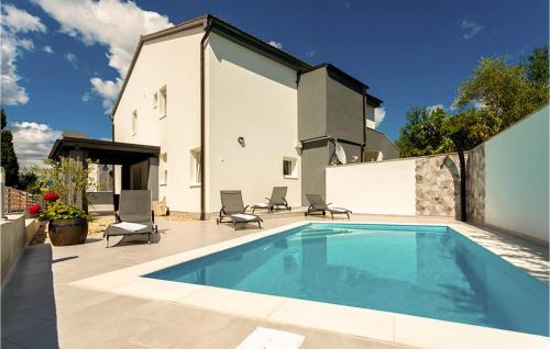 Amazing Home In Soline