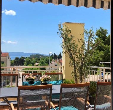 ANDOR - Lux, two beautiful terraces with sea & sunset view in Makarska