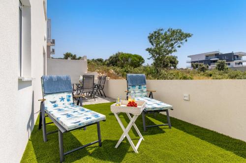 Angelika's white blue holiday home