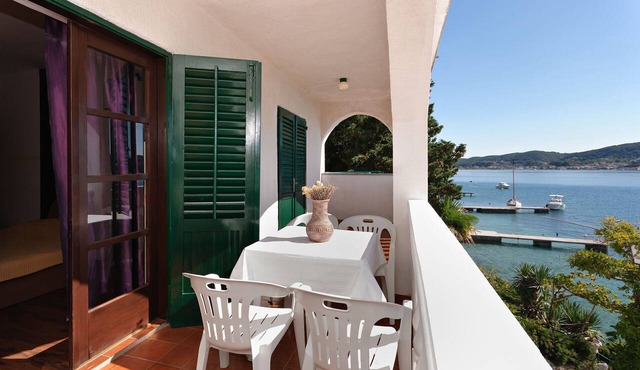 Apartments and Room Gulić (126241-A3) - Supetarska Draga - island Rab