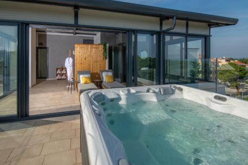 Aparthotel Punta Blu - POOL & SPA in Premantura