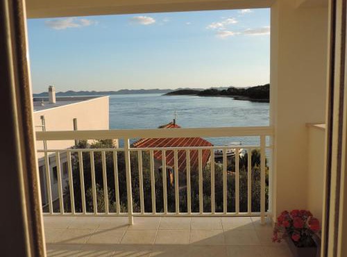 Apartman s pogledom in Ždrelac