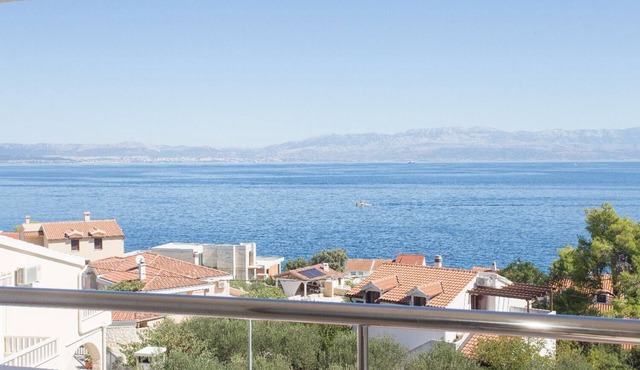 Apartment Sanda (10703-A1) - Stomorska - island Solta in Stomorska - island Solta