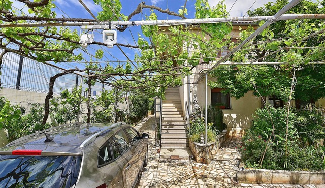 Apartment 2428/206887 (Istria - Pula), 4500m from the beach