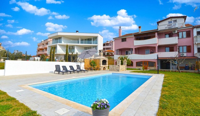 Apartment 742/28478 (Istria - Stinjan), 700m from the beach in Stinjan