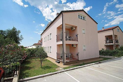 Apartment Bilic with balcony in Poreč