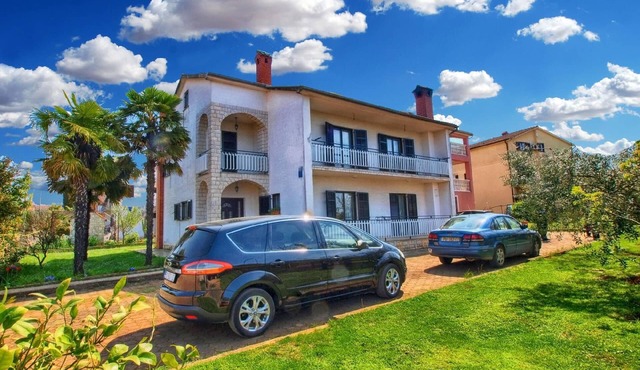 Apartment for 4 persons approx. 70 qm in Flengi, Istria (Istrian Riviera) in Flengi