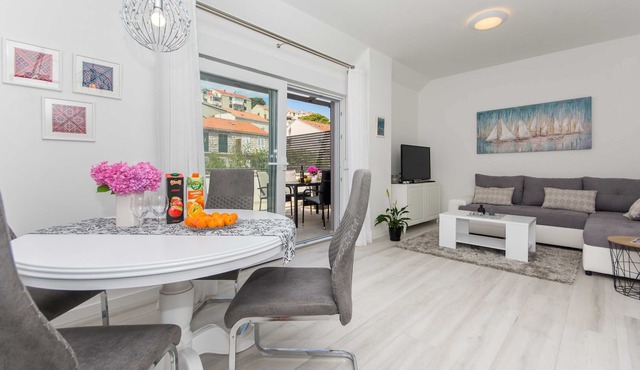 Apartment Gloria