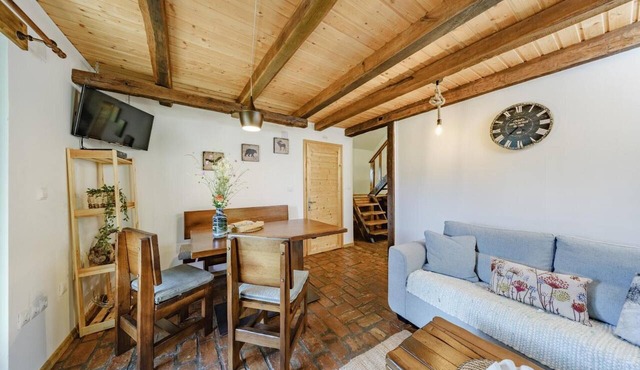 Apartment Holiday Park Plitvice Paradise II with Mountain View, Balcony, and WiFi in Vranovača