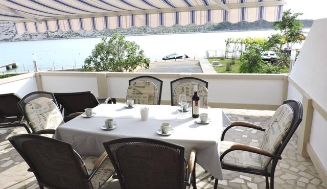 Apartment in Barbat with Seaview, Air condition, WIFI, Washing machine (4956-1) in Rab