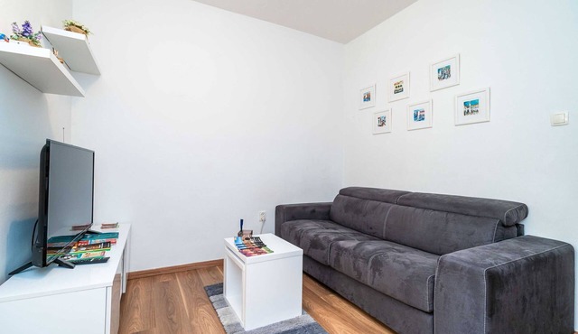Apartment Joky - One-Bedroom Apartment in Dubrovnik