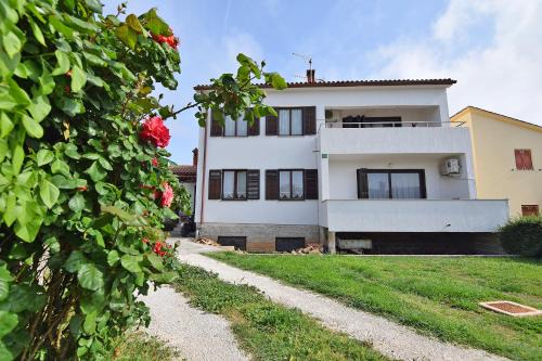 Apartment MADIS & Free Bikes in Pula
