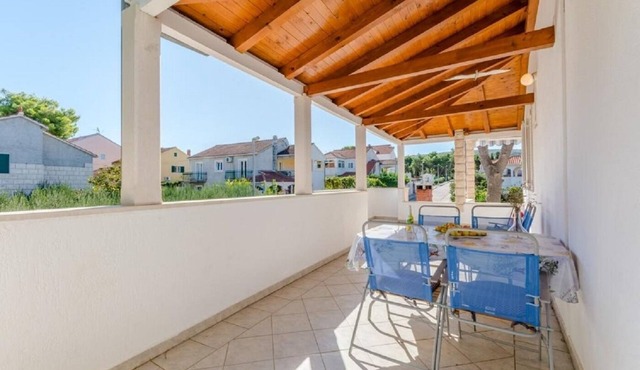 Apartment Matko (10327-A2) - Mirca - island Brac