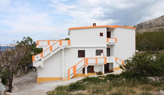 Apartment Metajna 6421c in Metajna