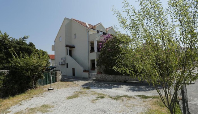 Apartment Mira - 50 m from beach in Supetar