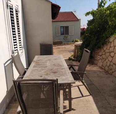Apartment Robi in Žman