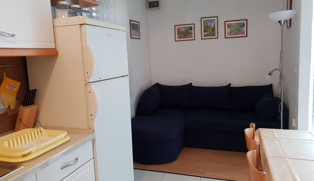 Apartment Tereza - Two Bedroom Apartment with Terrace in Sutivan
