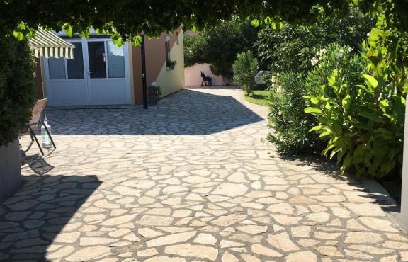 Apartment Vlacor in Ražanac
