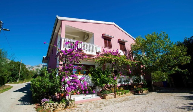 Apartments Žile in Starigrad