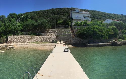 Apartments and rooms Krstina in Rab