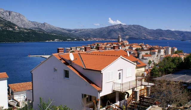 Apartments by the sea Korcula - 4349