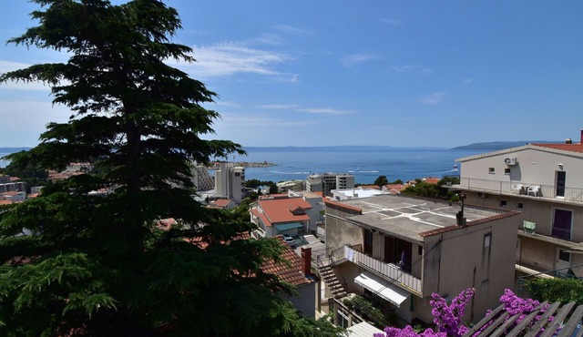 Apartments Good (97471-A2) - Makarska