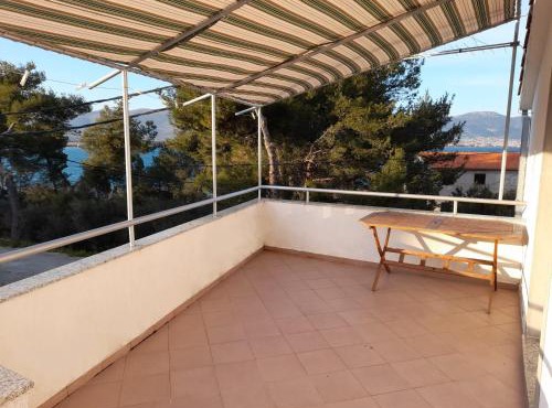 Apartments Lucija 2 min walk to the beach in Trogir