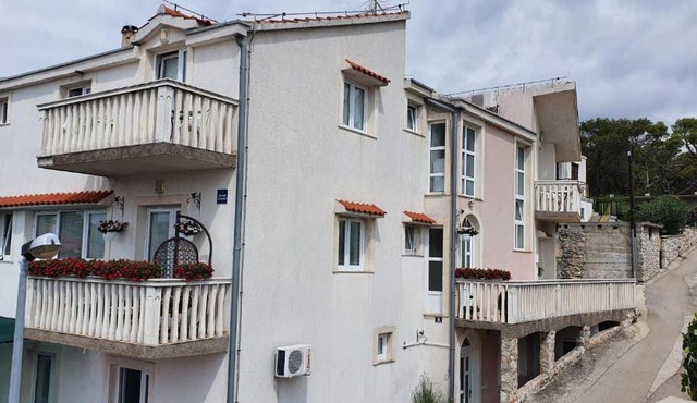 Apartments Muic