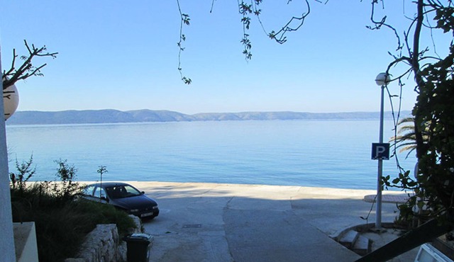 Apartments Reljic A8(4+2) in Živogošce