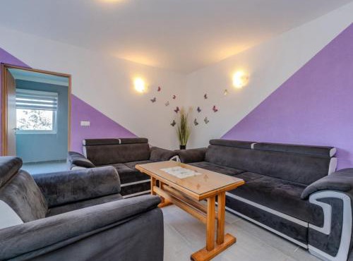 Apartments Robi & Kristina - One Bedroom Apartment with Sea View A4 in Benkovac
