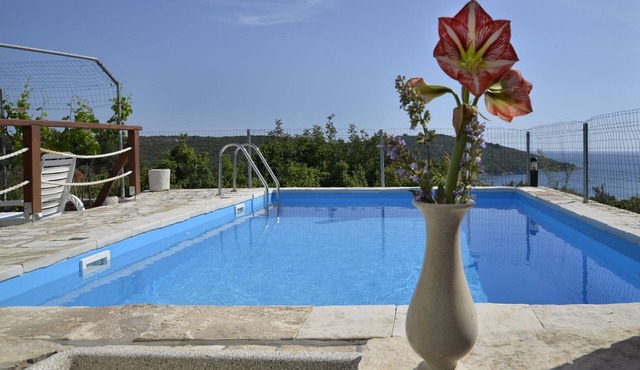 Apartments Toni (10299-A3) - Maslinica in Maslinica