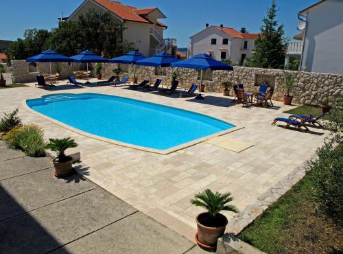 Apartments Villa Olga in Rab