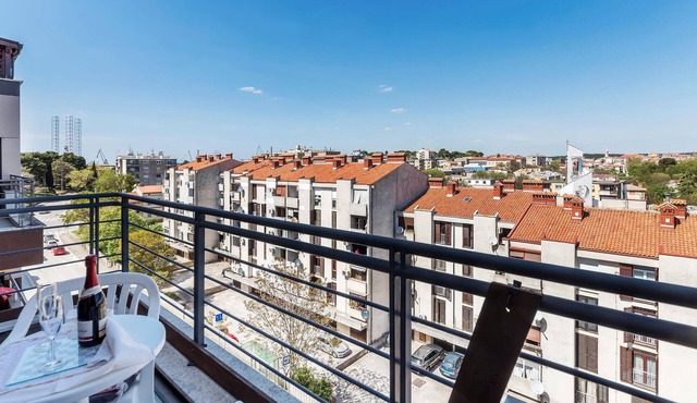 Awesome apartment in Pula with WiFi in Pula
