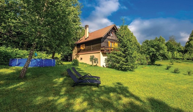 Awesome home in Breze with WiFi
