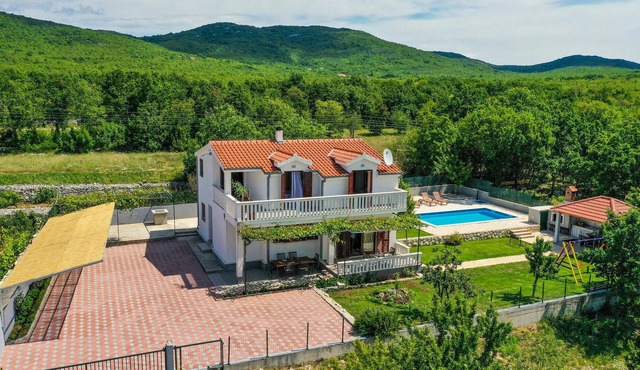 Awesome home in Blato Na Cetini in Blato Na Cetini