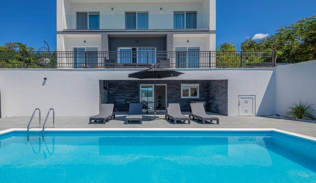 Awesome home in Imotski in Imotski