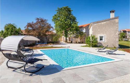 Awesome Home In Modrusani
