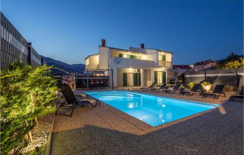 Awesome Home In Solin in Solin