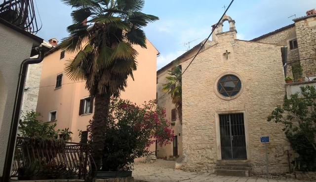 Barbiere Guest House in Bale