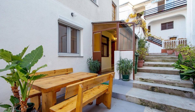 Beach front home in Sveti Juraj with WiFi in Sveti Juraj
