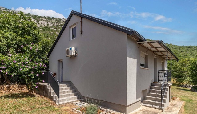 Beach front home in Karlobag with WiFi
