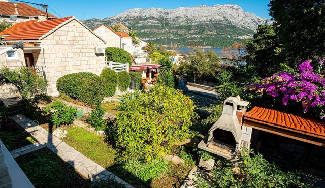Beach front home in Korcula with WiFi in Korcula