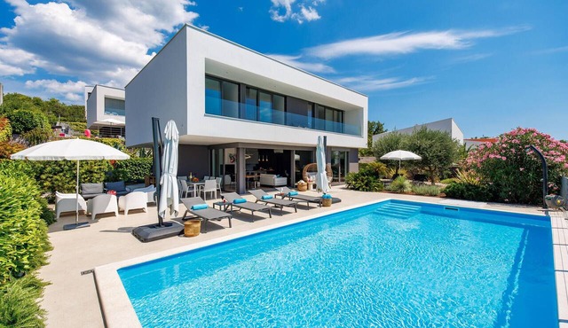 Beach front home in Malinska
