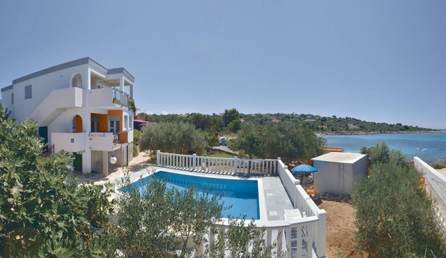 Beautiful apartment in Drvenik Mali with sauna in Drvenik Mali