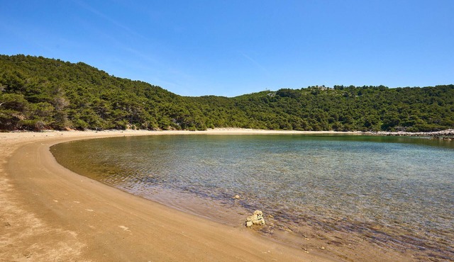 Beautiful apartment in Saplunara with WiFi in Saplunara
