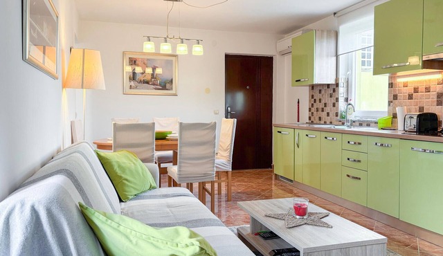 Beautiful apartment in Belej with WiFi