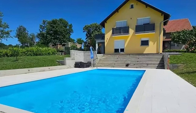 Beautiful home in Slavonski brod
