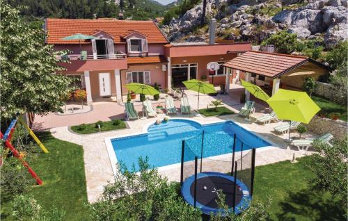 Beautiful Home In Bacina in Baćina